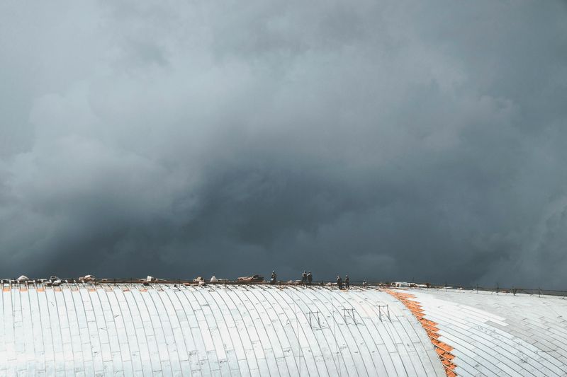 Roof Revivers is here to help when wind damage occurs. We are the best roofing company in New Albany, Ohio.