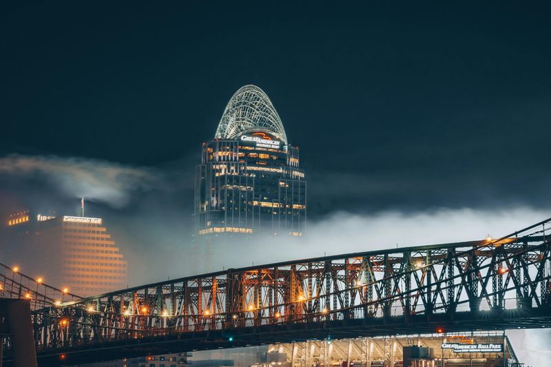 Roof Revivers are your roofers in Cincinnati, Ohio. We offer the best warranty and use only the best materials.