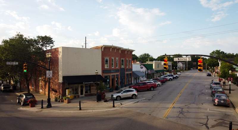 Roof Revivers, the best roofing contractor in Canal Winchester Ohio.