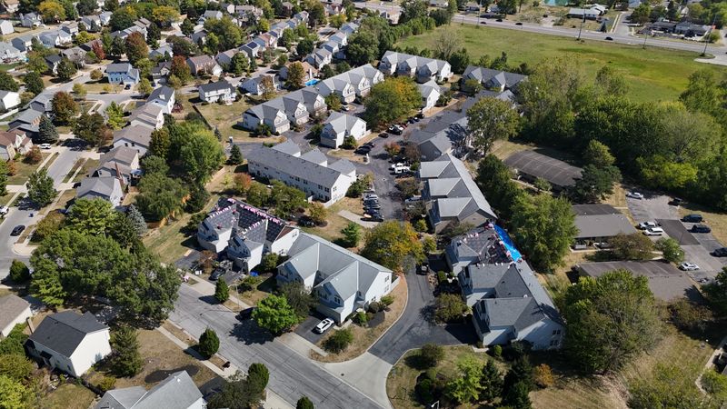 a local roof replacement services for commercial properties and property managers in Ohio.