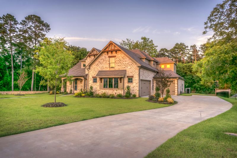 Roof Revivers offers flexible financing options to help you get the new roof, siding, or gutter system you need fast.
