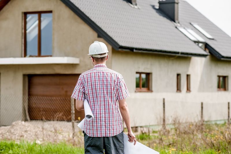 Essential Questions for Choosing the Right Roofing Contractor